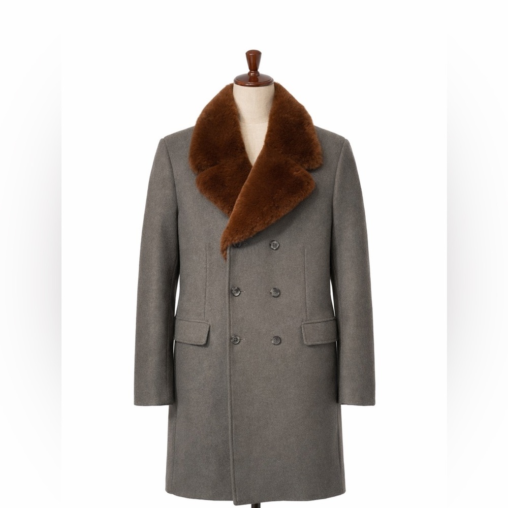 FLASH SALE! 48 HOURS 💕 Moncrief
Brown and Gray Wool Pea Coat with Fur Collar